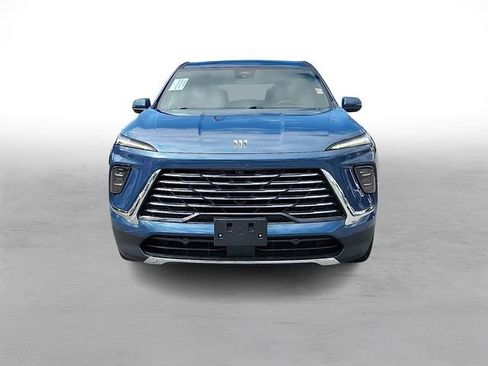 Certified 2025 Buick Enclave Preferred image 2