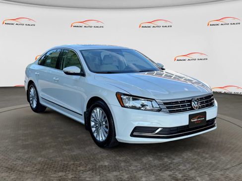 Used 2017 Volkswagen Passat 1.8T SE FWD image 5