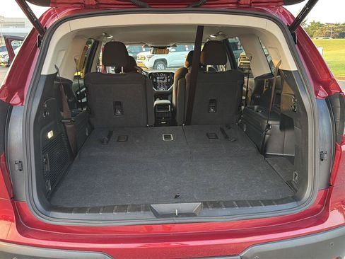 Used 2025 Subaru Ascent Premium AWD/4WD image 32