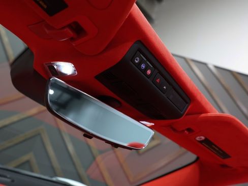 Used 2024 Chevrolet Corvette Stingray Premium Conv w/ Z51 Performance Package image 24