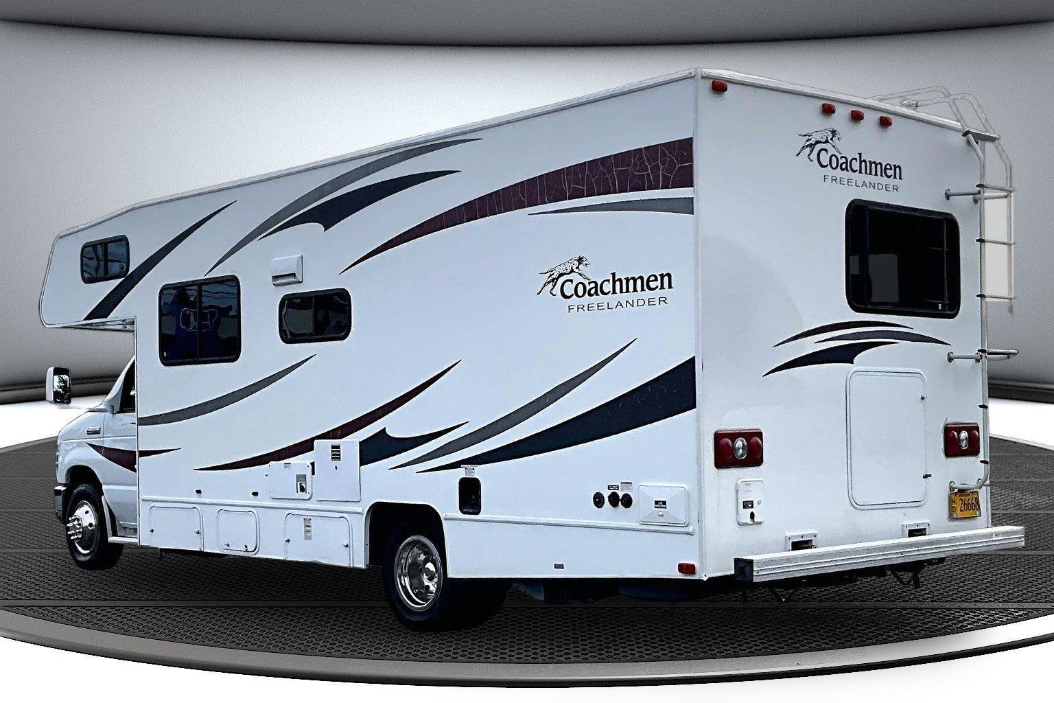 Used 2011 Ford E-350 and Econoline 350 Super Duty w/ Motorhome Prep Pkg RWD image 5