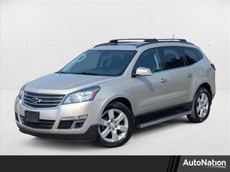 Used 2017 Chevrolet Traverse LT w/ Style and Technology Package image 1
