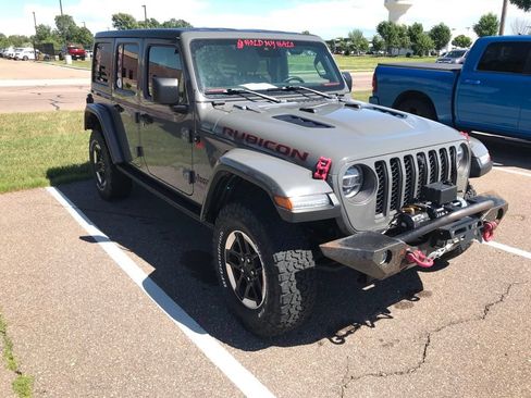 Used 2021 Jeep Wrangler Unlimited Rubicon w/ Dual Top Group AWD/4WD image 4