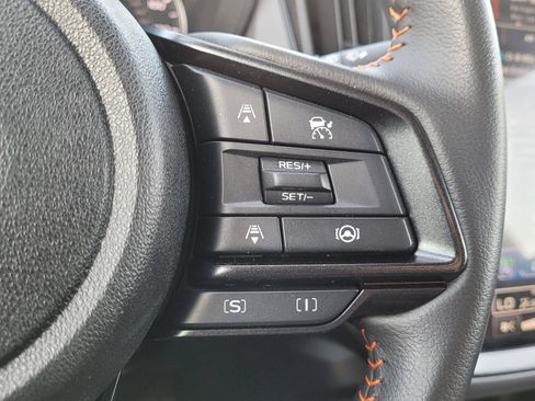 Certified 2025 Subaru Crosstrek 2.5i Limited w/ Crosstrek Mirror Package AWD/4WD image 8
