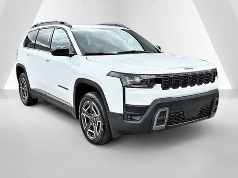 New 2026 Jeep Cherokee Laredo AWD/4WD image 1
