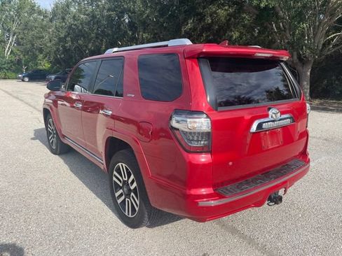 Used 2022 Toyota 4Runner Limited RWD image 4