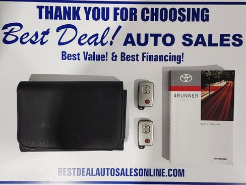 Used 2011 Toyota 4Runner Limited image 31