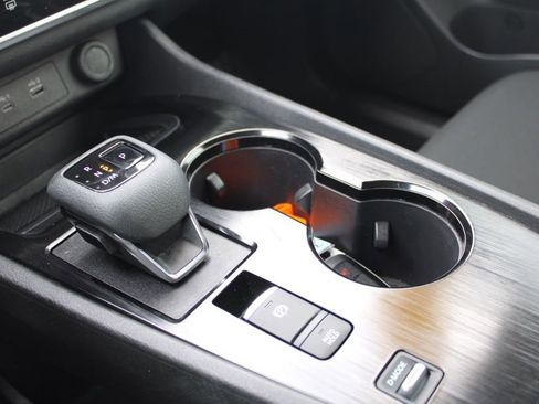 Used 2023 Nissan Rogue S image 36