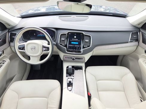 Used 2023 Volvo XC90 B6 Plus w/ Protection Package Premier AWD/4WD image 5