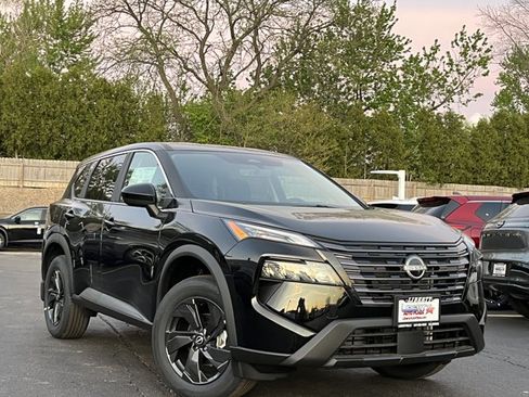 New 2026 Nissan Rogue SV w/ Cold Weather Package AWD/4WD image 2