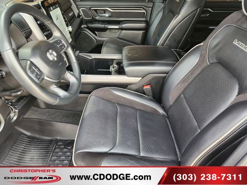 Used 2024 RAM 1500 Laramie AWD/4WD image 17