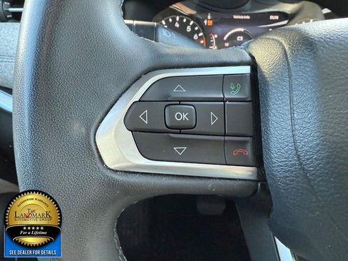 Used 2022 Jeep Compass Latitude image 10