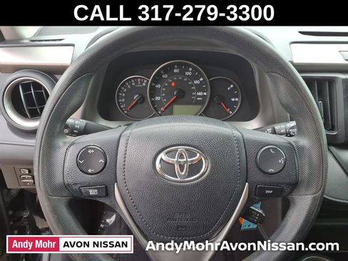 Used 2016 Toyota RAV4 LE FWD image 22