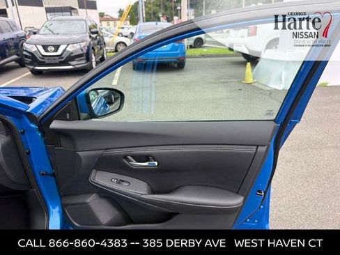 Certified 2022 Nissan Sentra SV FWD image 27