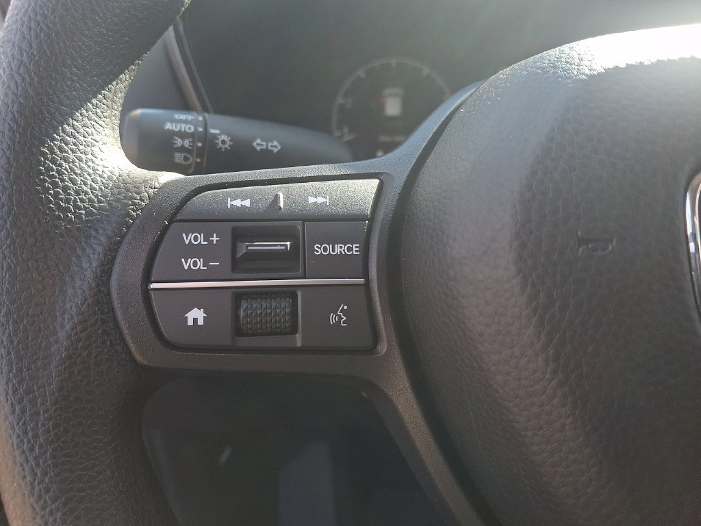 Used 2025 Honda CR-V LX image 19