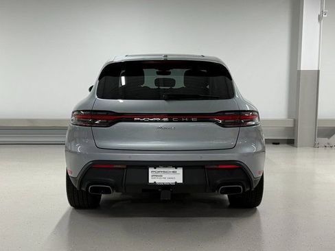 Certified 2024 Porsche Macan image 8