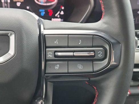 Used 2024 GMC Canyon AT4X AWD/4WD image 27