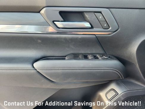 New 2026 GMC Terrain Elevation w/ Elevation Premium Package FWD image 17