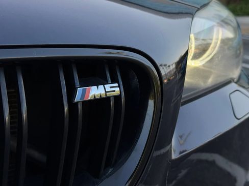 Used 2013 BMW M5 RWD image 9