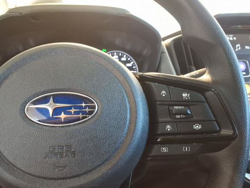 Used 2024 Subaru Crosstrek 2.0i Premium AWD/4WD image 19
