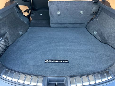 Used 2024 Lexus NX 250 FWD image 15