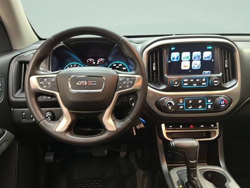 Used 2018 GMC Canyon SLE AWD/4WD image 23