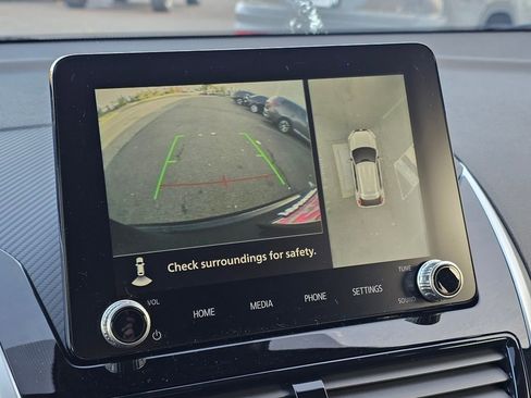 New 2026 Mitsubishi Eclipse Cross SEL image 9