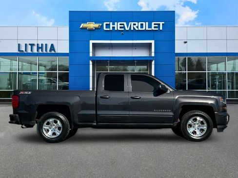 Used 2016 Chevrolet Silverado 1500 LT w/ All Star Edition AWD/4WD image 8