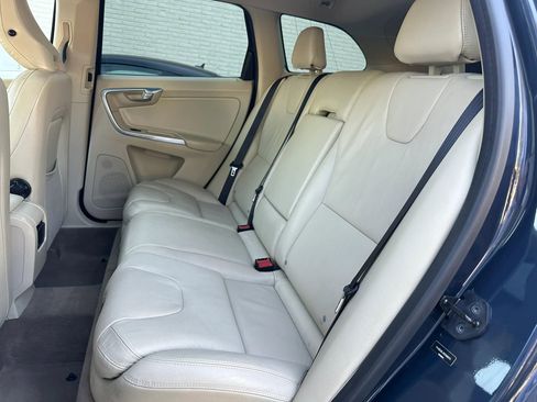 Used 2013 Volvo XC60 3.2 FWD image 18