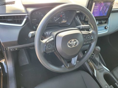 Used 2024 Toyota Corolla LE FWD image 27