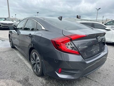 Used 2018 Honda Civic EX-T image 5