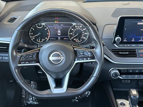 Certified 2024 Nissan Altima 2.5 SR FWD image 14