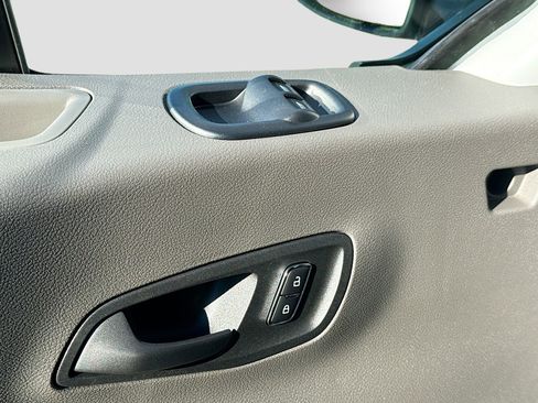 New 2026 Ford Transit 250 148 Medium Roof w/ Load Area Protection Package image 19