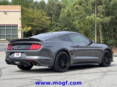 Used 2019 Ford Mustang GT Premium w/ GT Performance Package RWD image 3