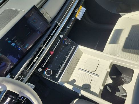 New 2026 Hyundai Santa Fe SEL FWD image 28