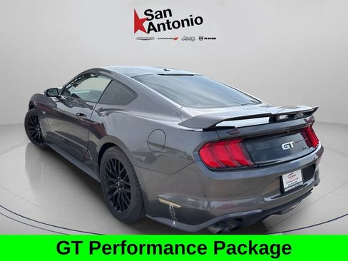 Used 2018 Ford Mustang GT Premium w/ GT Performance Package RWD image 5