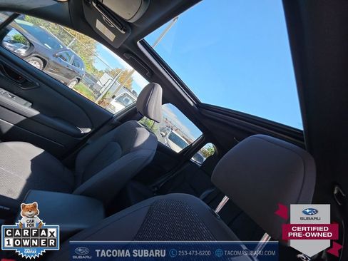 Used 2025 Subaru Forester Premium AWD/4WD image 25