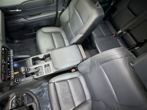 Used 2025 Toyota Land Cruiser w/ Premium Package image 22