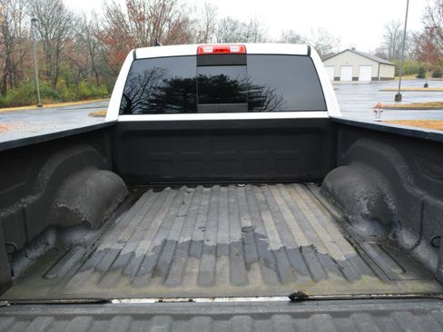 Used 2017 RAM 1500 Big Horn AWD/4WD image 13