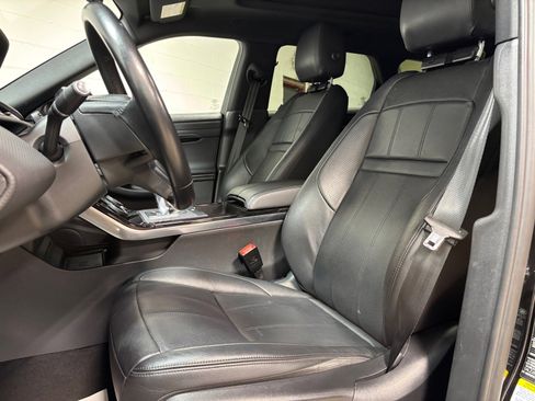 Used 2023 Land Rover Range Rover Evoque S AWD/4WD image 22