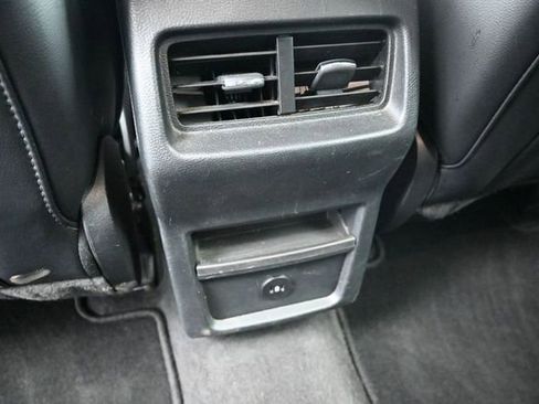 Used 2024 Ford Edge SEL AWD/4WD image 32
