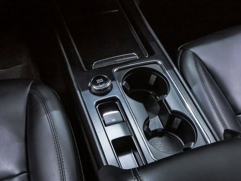 Used 2023 Lincoln Corsair FWD image 18