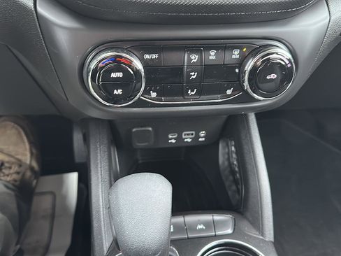 Certified 2023 Chevrolet TrailBlazer LT w/ Convenience Package image 31