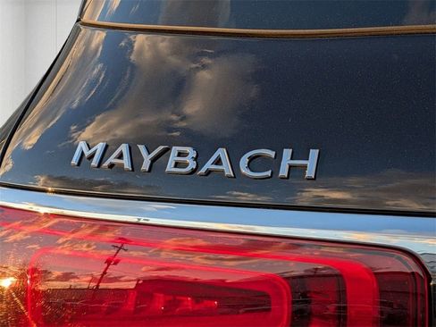 Used 2021 Mercedes-Benz Maybach GLS 600 Maybach GLS 600 image 9