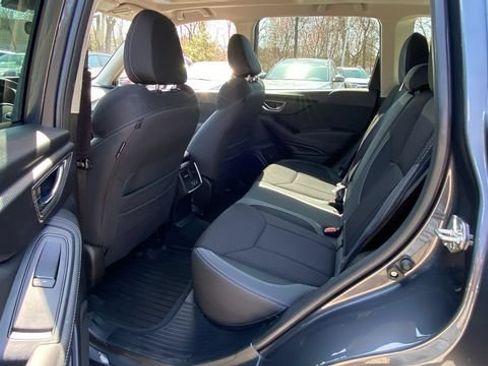 Certified 2023 Subaru Forester Premium AWD/4WD image 35
