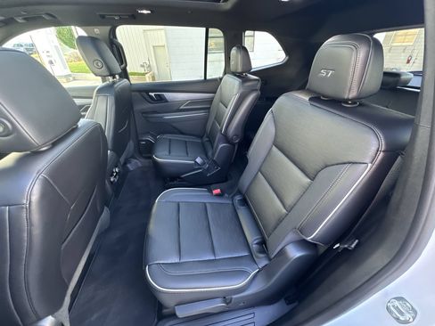 New 2026 Buick Enclave Sport Touring w/ Power Package AWD/4WD image 25