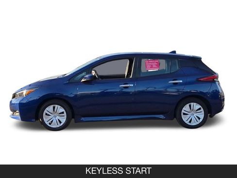 Certified 2025 Nissan Leaf S FWD image 5