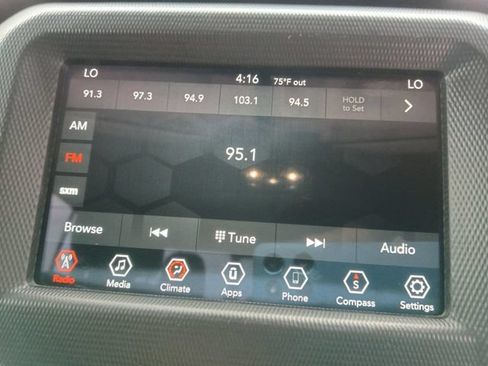 Used 2020 Jeep Gladiator Rubicon AWD/4WD image 8