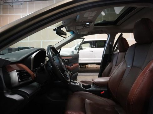 Used 2020 Subaru Outback Touring XT image 5