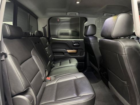 Used 2018 Chevrolet Silverado 1500 LTZ w/ Sport Package AWD/4WD image 29